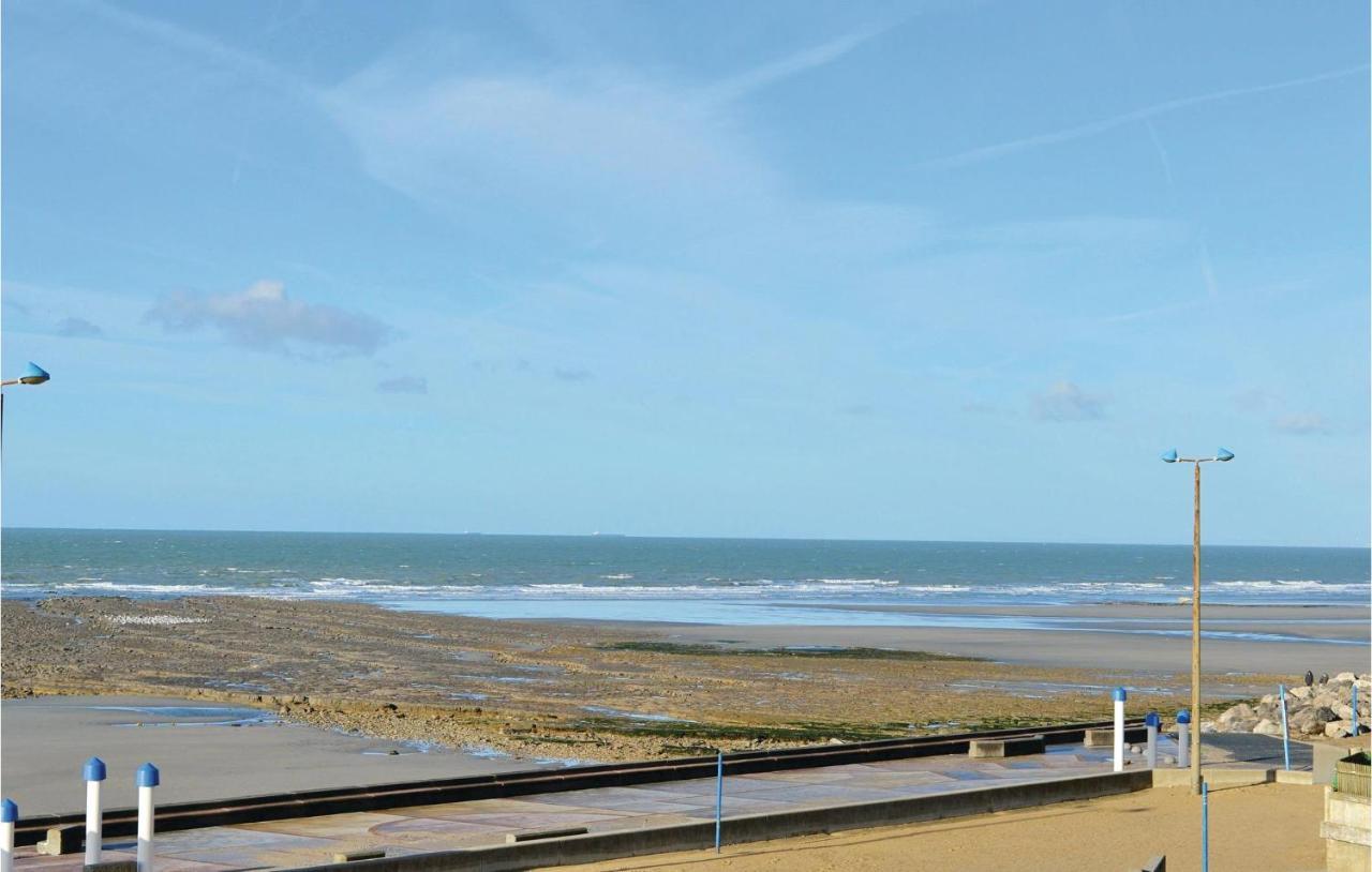Gorgeous Apartment In Wimereux With Kitchen Exterior foto